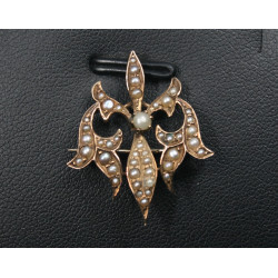 antique fleur de lis brooch