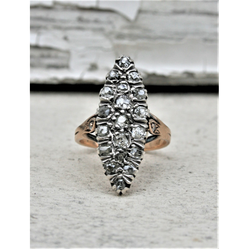 Marquise sales diamants bague