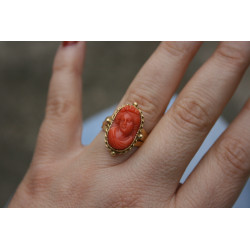 antique 18K gold and coral ring