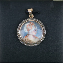 pendentif portrait ancien