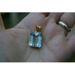 genuine aquamarine pendant