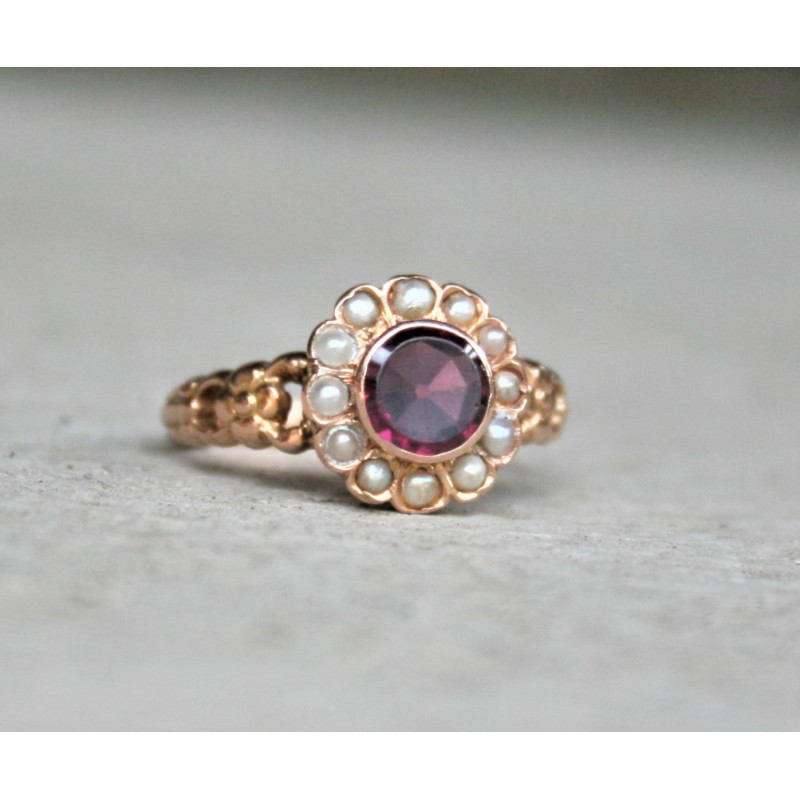 antique garnet and pearls ring