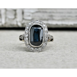 vintage sapphire and diamond ring