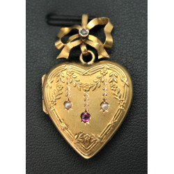 antique heart locket