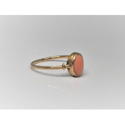 antique gold and coral ring