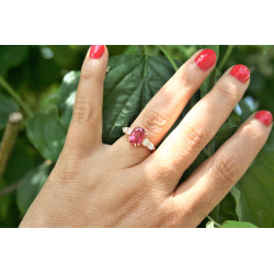 bague spinelle rouge