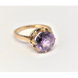 vintage amethyst ring