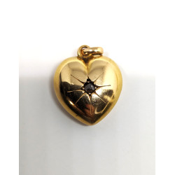 antique gold heart pendant