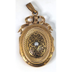 antique 18K gold locket